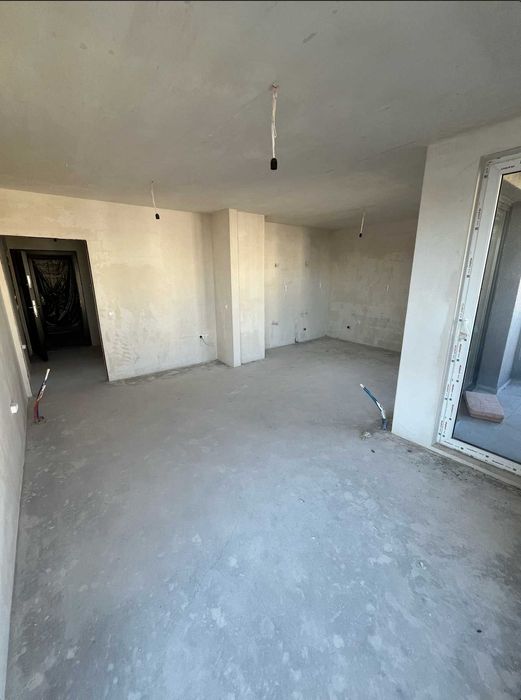 Продава се Двустаен апартамент в София, Връбница 2 - 70 кв.м за 1972 €/кв.м - Снимка #3