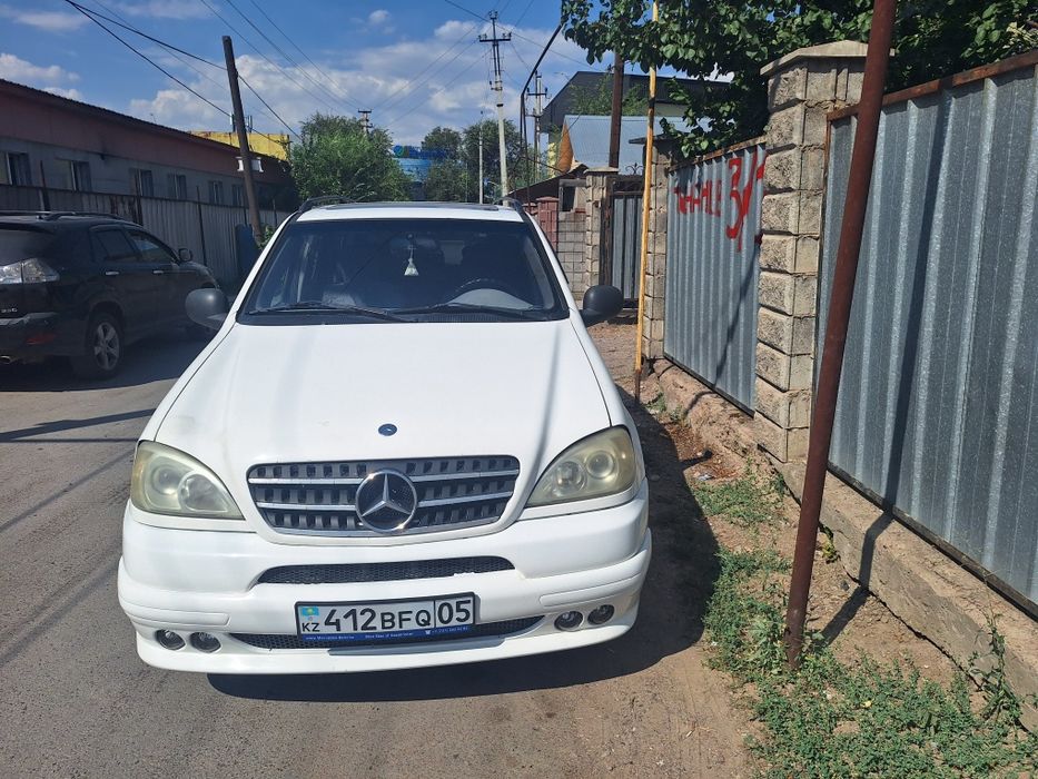 Продам машину в хорошем состояний