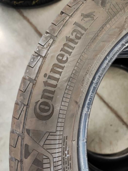 2бр.летни гуми 215/60/17C Continental