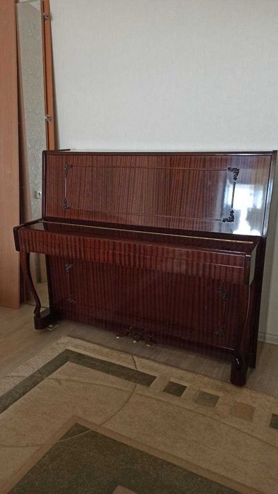 Отдам пианино самовывоз