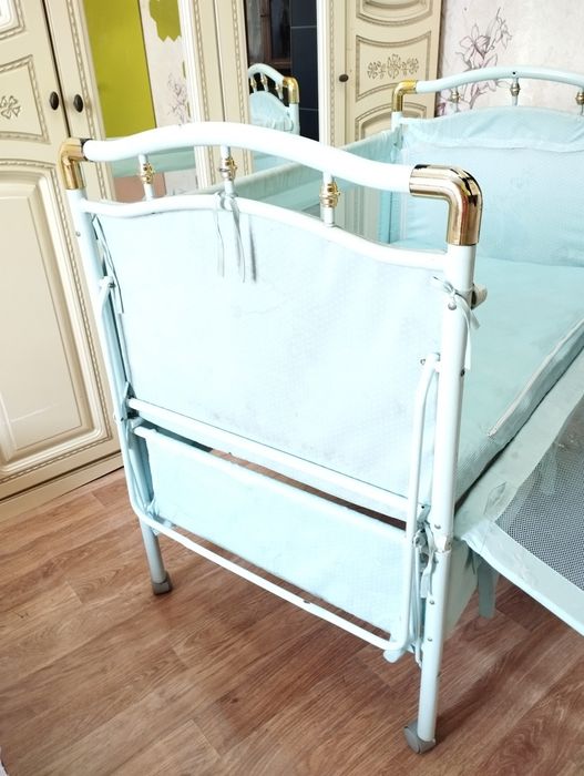 Детская манеж в очень хорошем состоянии