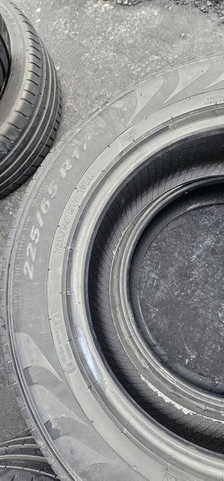 225 65 R 17 Pirelli vară