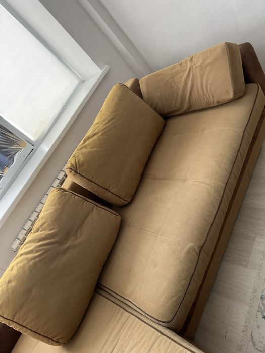 Диван для гостинной