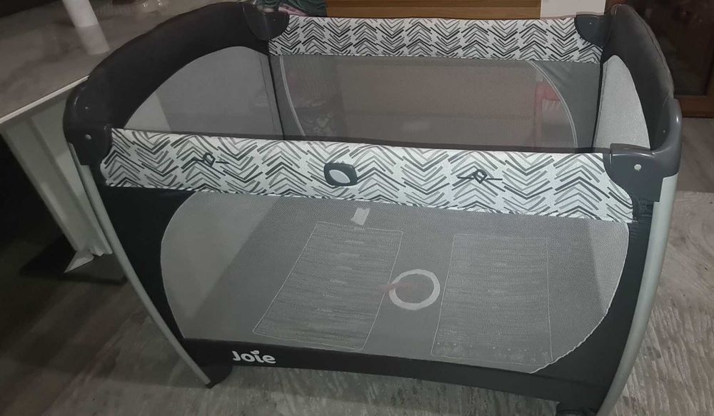 Бебешка кошара Joie excursion