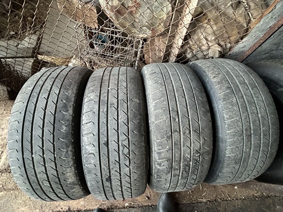 Шины комплект 215/65/15