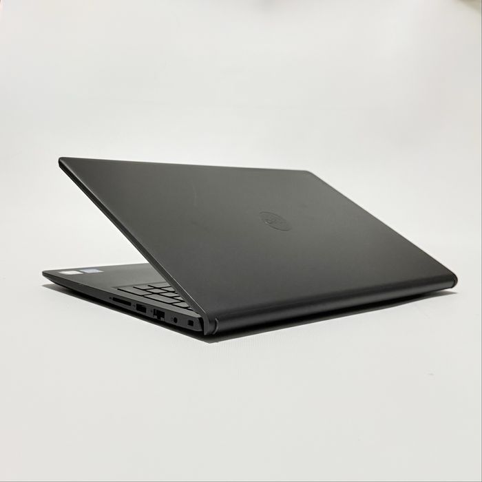 Dell Vostro 3520/15,6” IPS 120Hz/i7-1255U 4,70GHz/512GB/16GB/Подсветка