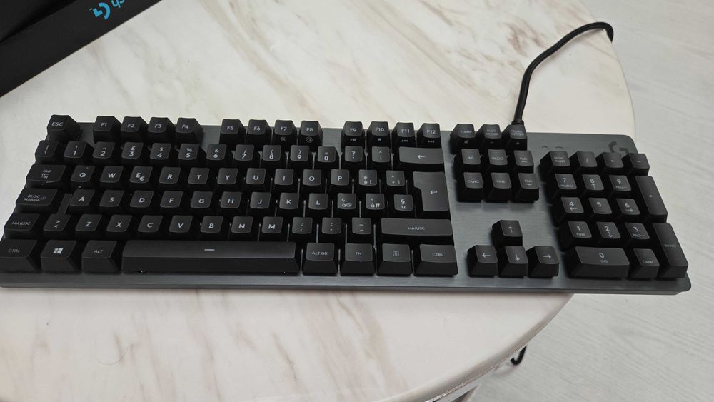 Tastatura Logitech G413