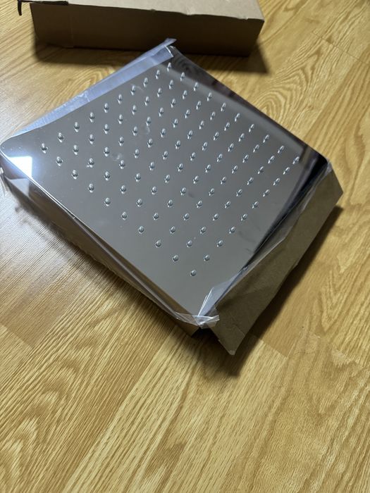 De vanzare cap de dus