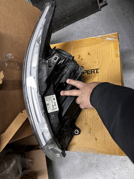 Far dreapta full led mercedes vito.viano.w447.cod:a4479069800.