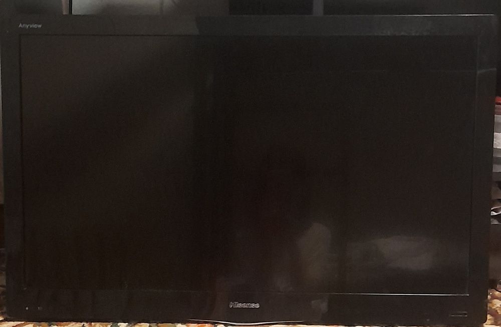 Продаётся телевизор Hisense на запчасти