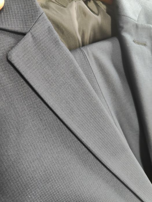 Costum de lână subțire , M