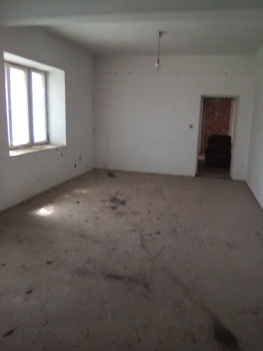 Продава се Промишлена сграда в Исперих - 740 кв.м за 235 €/кв.м - Снимка #10