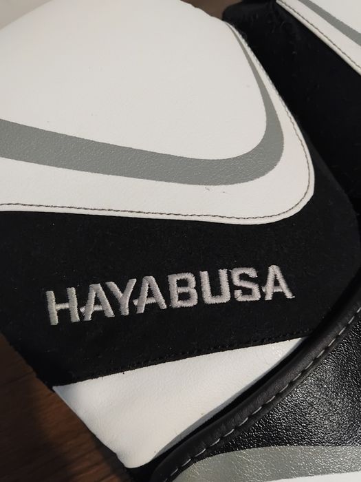 Боксови ръкавици Hayabusa