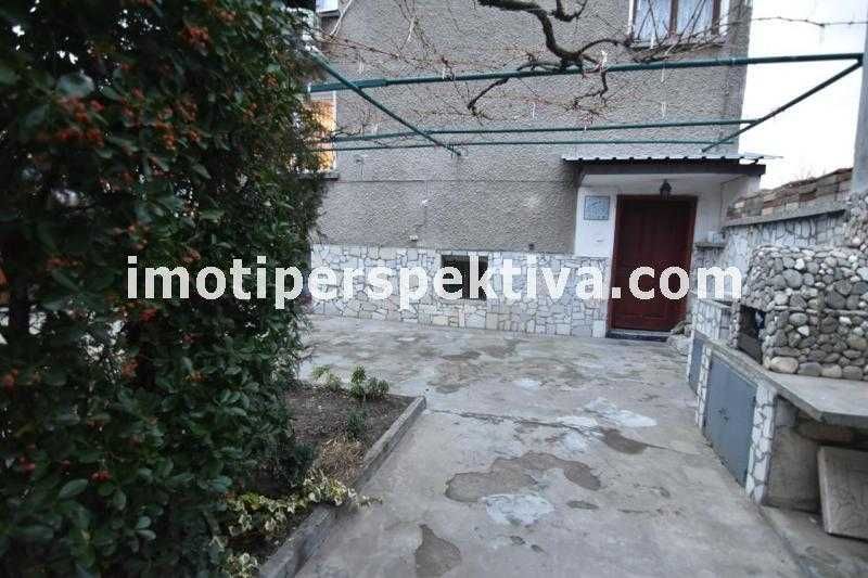 Продава се Етаж от къща в Пловдив, Христо Смирненски - 180 кв.м за 889 €/кв.м - Снимка #17