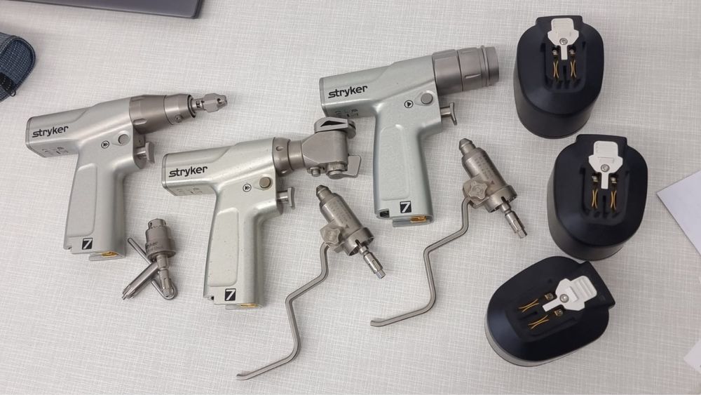 Stryker System 7/8 Drill/Saw - mașina ortopedie veterinară