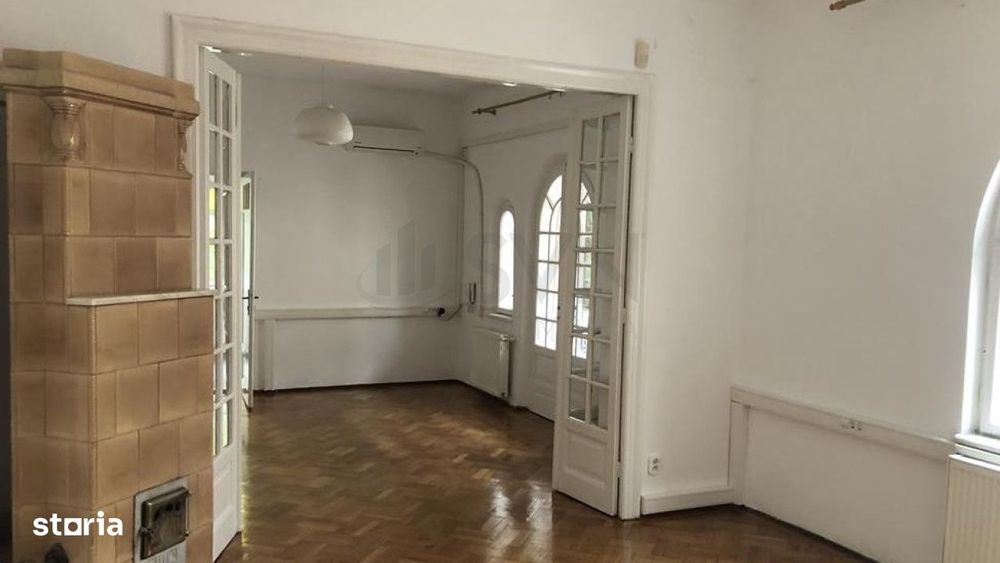 Apartament in vila Casin