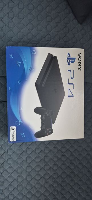 Продам срочно пс4