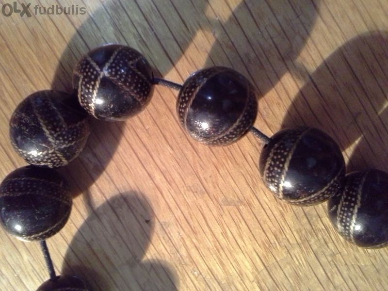 Броеница от корал