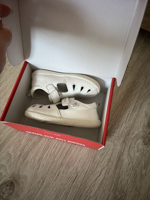 Сандали для девочки