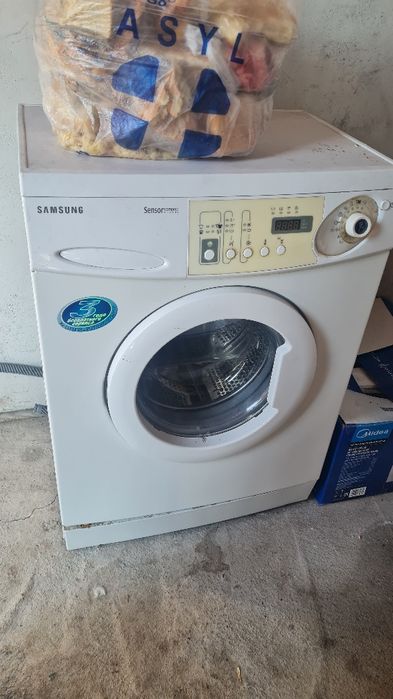Отдам стиральную машину бесплатно