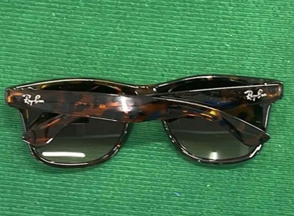 Ochelari leoprdati RayBan