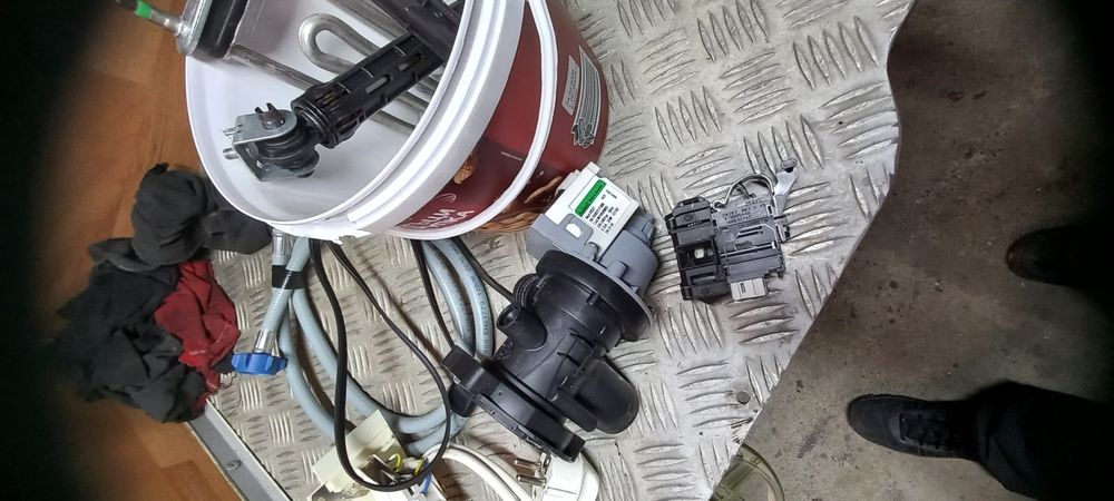 Части за Пералня Whirlpool