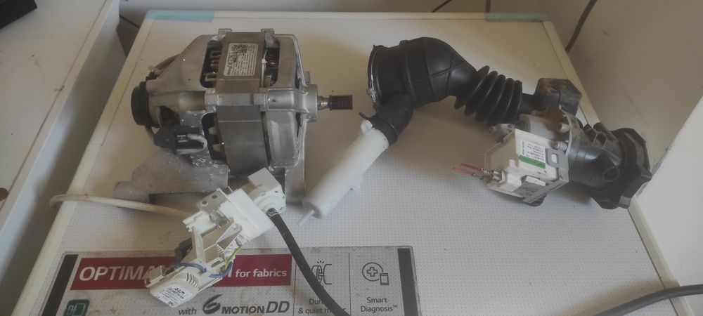 Пералня hotpoint ariston ns703u w eu на части
