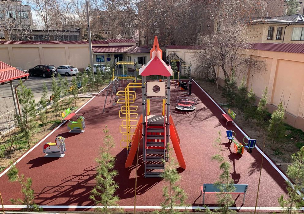 Полиуретановый клей ELASTICO для резиновых покрытий