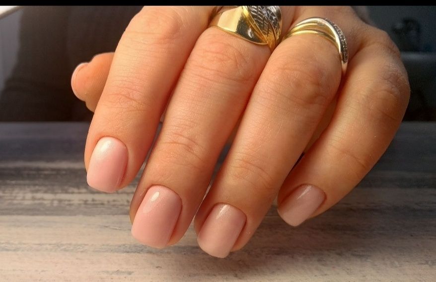 Маникюр, педикюр Талгар