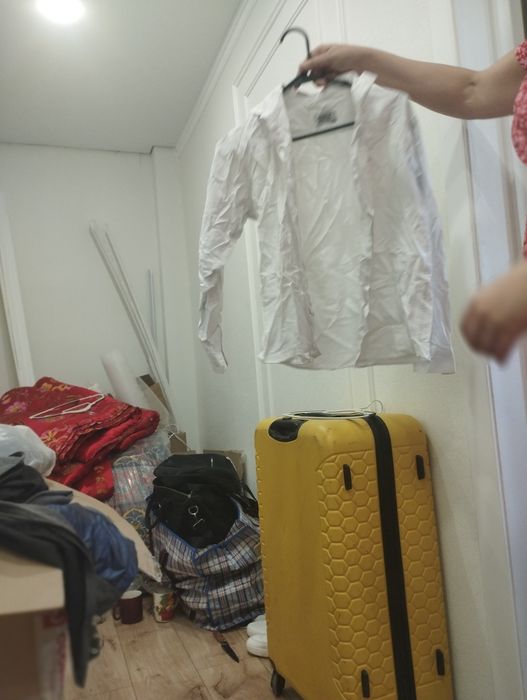 Отдам женский одежда 44р
