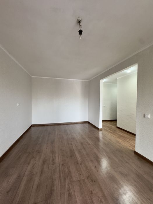 Продам 2-х комнатную квартиру в городе !