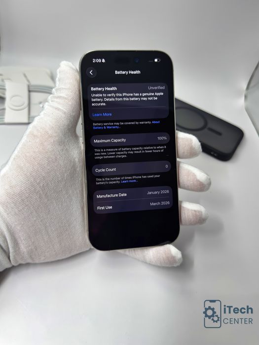 iPhone 16 Pro, 256GB, Natural Titanium, 100% батерия, ДОБЪР, 1г. ГАРАНЦИЯ!