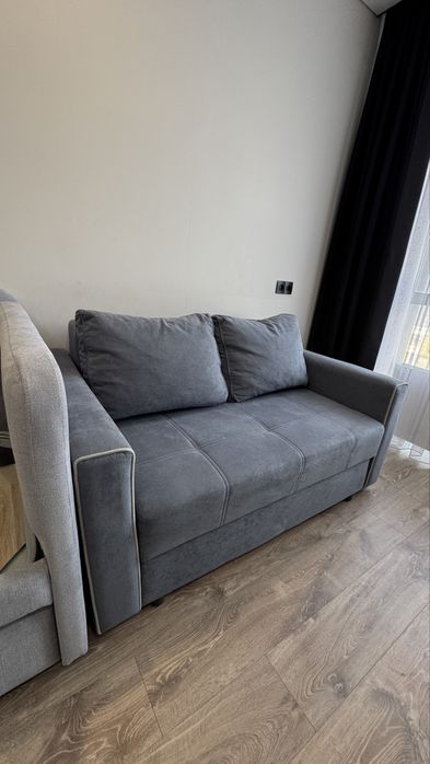 Диван раскладной в хорошем состоянии