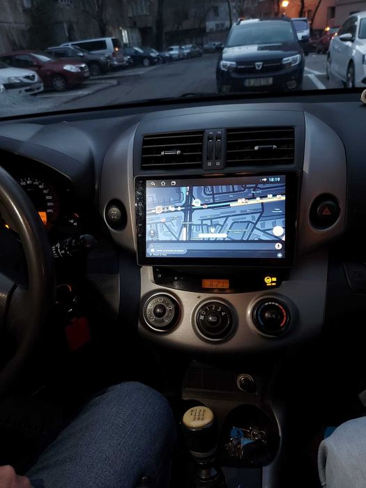Navigatie Android Toyota RAV4 Waze YouTube GPS BT USB
