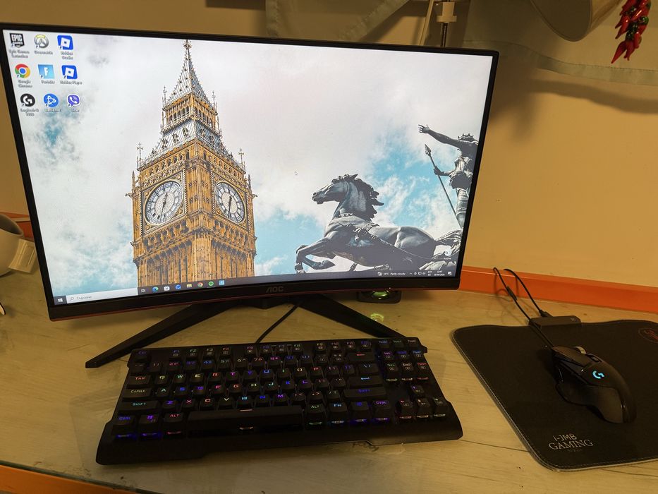 Геймърски компютър Ryzen 7 + GTX 750 + AOC C24G1 + G502 + Redragon
