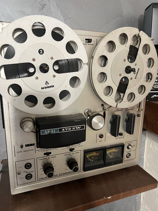 Ролков магнетофон Akai 1722W