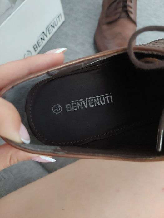 Pantofi din piele eleganți Benvenutti