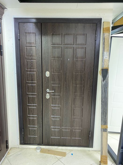 Сыртқы есіктер, ВХОДНЫЕ ДВЕРИ