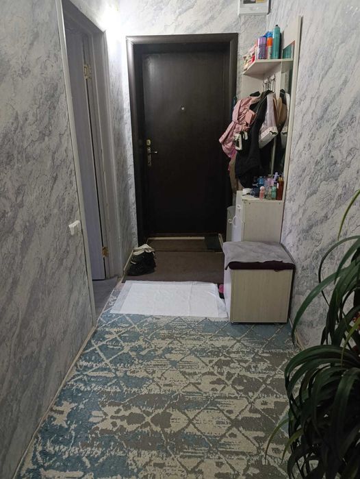 Продаю 2 комнатную квартиру