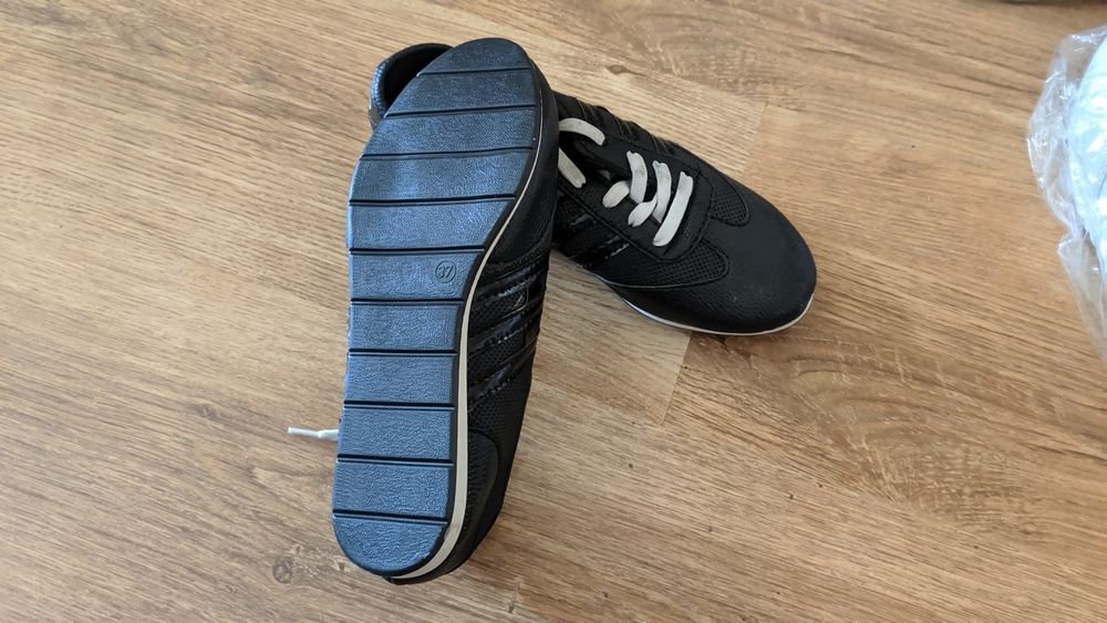 Дамски гуменки 37 номер