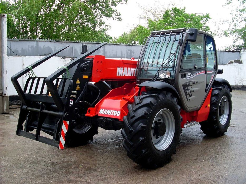 Телескопический погрузчик Manitou MT 732