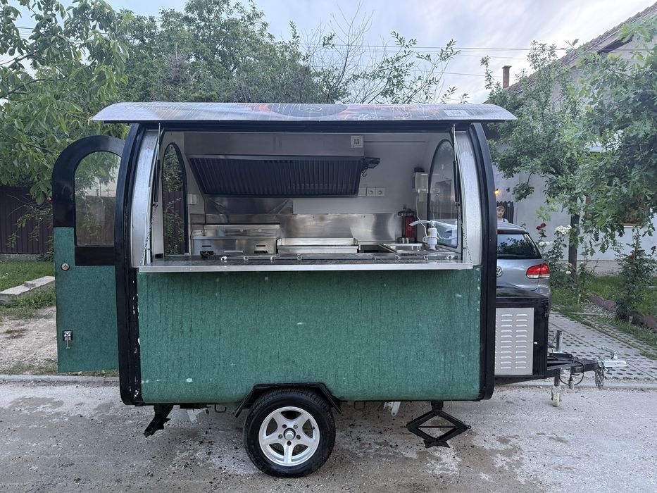 Rulota fast food schimb si cu masina
