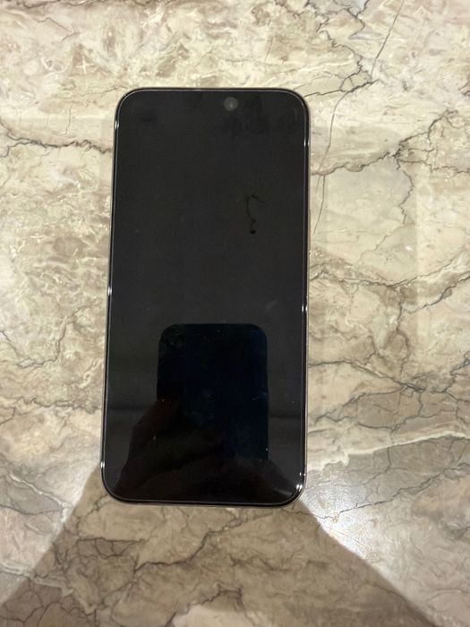 Айфон 15 про Макс.