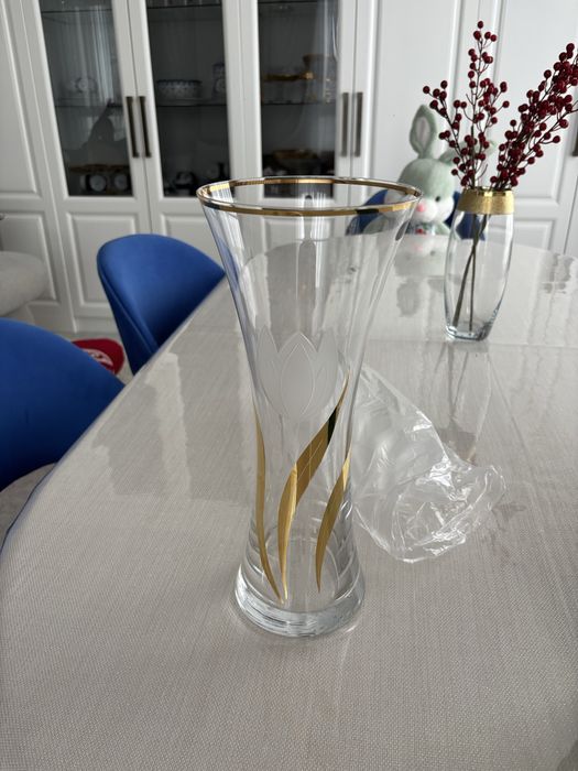 Продам вазы одно стекло