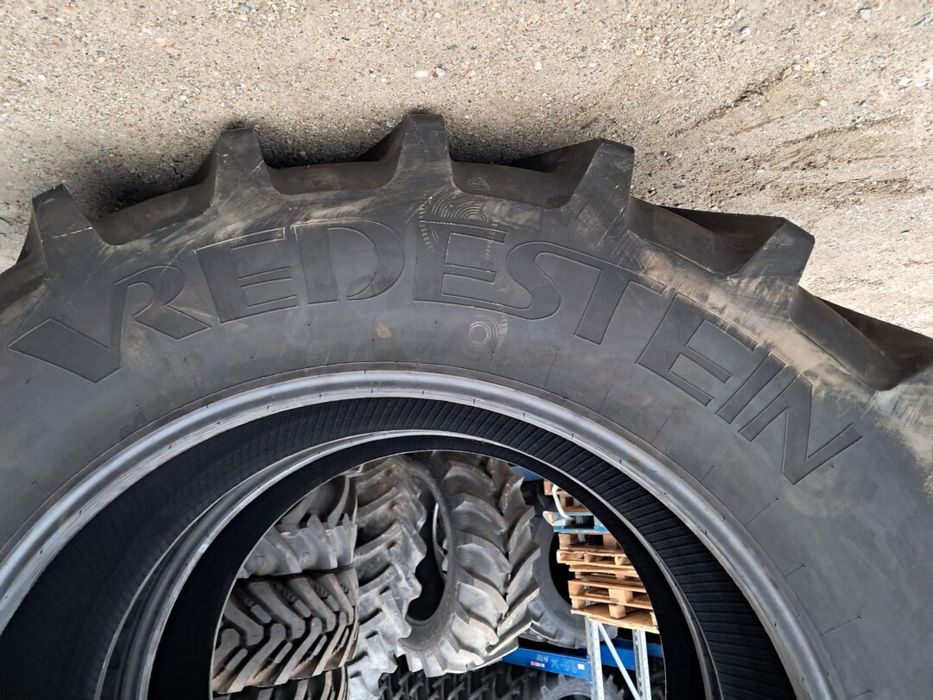 ANVELOPA 520/85 R42 VREDESTEIN TRAXION 85 II 157A8/157B (20.8R42)  Cauciucuri tractor, Fiat, Case, Fendt, John Deere, New Holland, Massey Ferguson, UT