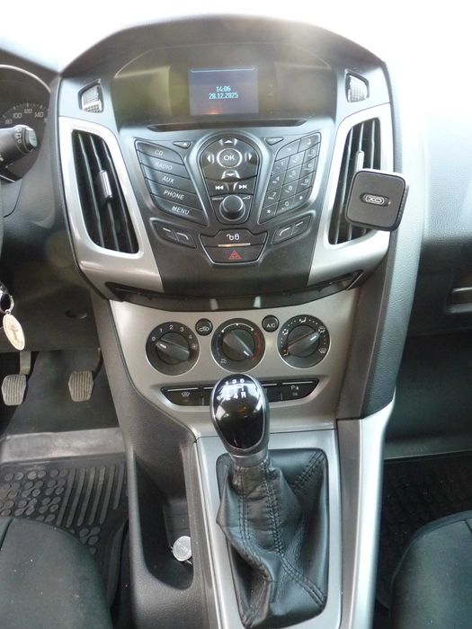 Ford Focus 1.6 TI-VCT Champions Edition,MK3,105 CP,Combi,benzina.