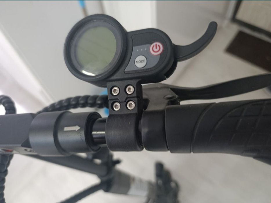 Электросамокат Senator