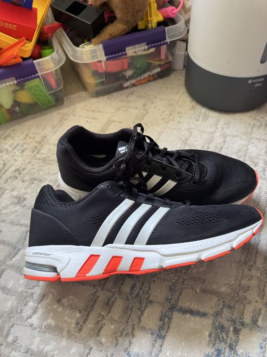 Кроссовки Adidas оригинал