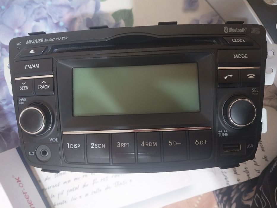 Магнитофон в машину.