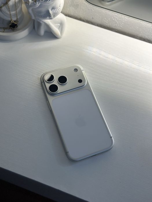 iPhone 17pro сатылады новый